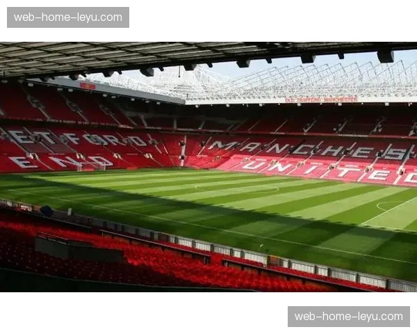 曼联主场老特拉福德测试“安静区”助威音频分离技术，满足不同观赛需求